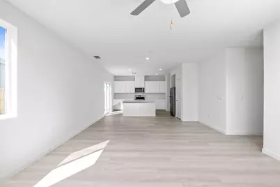 929 S Mylea Court, Stockton, CA 95215 - Photo 4