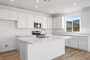 1161 Camomile Dr, Plumas Lake, CA 95961 - Photo 22