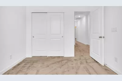 5301 E Commerce Way #39102, Sacramento, CA 95835 - Photo 24