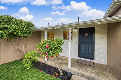 1074 McCollum Avenue, Yuba City, CA 95991 - Photo 2