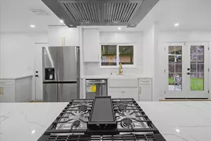 1074 McCollum Ave, Yuba City, CA 95991 - Photo 10