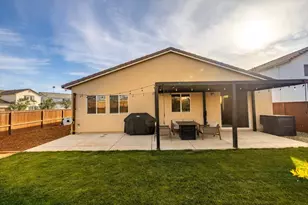 1281 Bray Dr, Woodland, CA 95776 - Photo 38