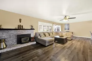 1418 Auburn Way, Woodland, CA 95695 - Photo 6