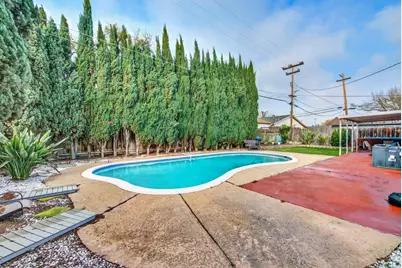 1418 Auburn Way, Woodland, CA 95695 - Photo 24