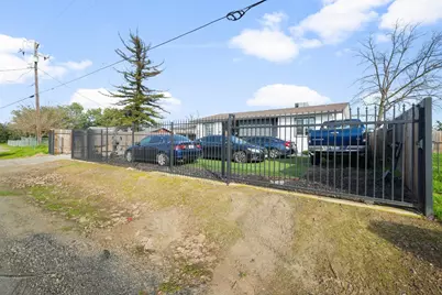 4493 Ardmore Avenue, Olivehurst, CA 95961 - Photo 36