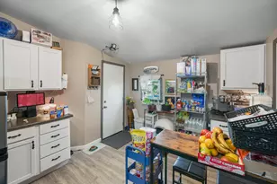 4493 Ardmore Ave, Olivehurst, CA 95961 - Photo 18