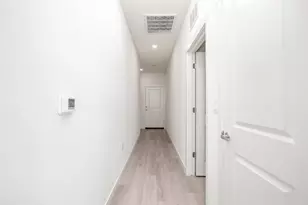 708 S Del Mar Ave, Stockton, CA 95215 - Photo 2