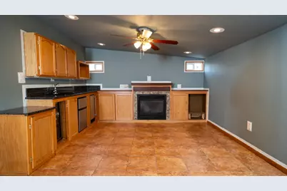 6 W Fargo Street, Stockton, CA 95204 - Photo 12