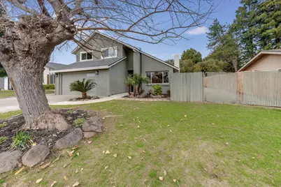 8433 N Star Way, Orangevale, CA 95662 - Photo 2