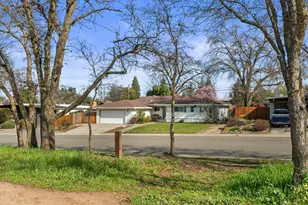 4309 Jan Dr, Carmichael, CA 95608 - Photo 32