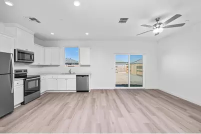 2121 Woods Drive, Linda, CA 95901 - Photo 6