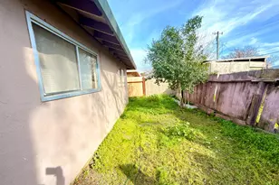 728 E Swain Rd, Stockton, CA 95207 - Photo 16