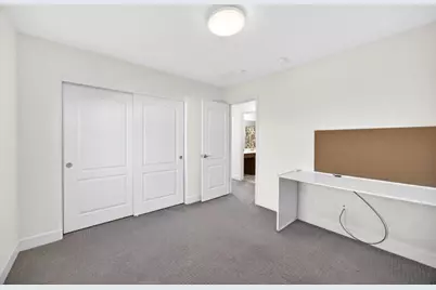 4706 Ocean Lane, Elk Grove, CA 95757 - Photo 32