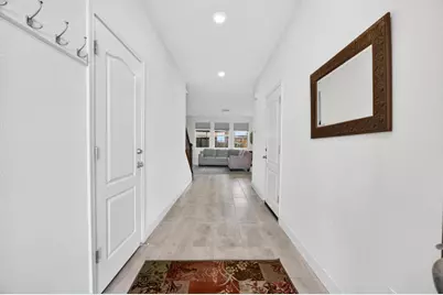 4706 Ocean Lane, Elk Grove, CA 95757 - Photo 8