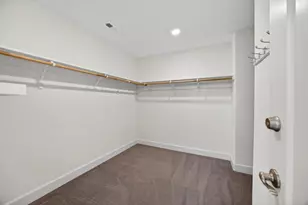 4706 Ocean Ln, Elk Grove, CA 95757 - Photo 42