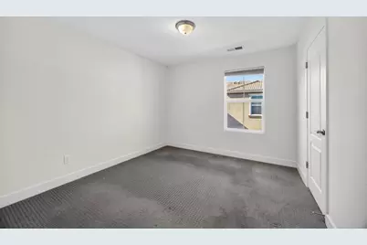 4706 Ocean Lane, Elk Grove, CA 95757 - Photo 34