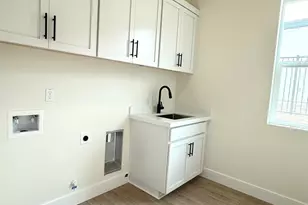 14850 Grace Warren Wy, Rancho Murieta, CA 95683 - Photo 8