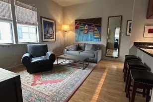 2117 S St, Sacramento, CA 95816 - Photo 2