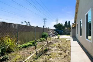 2958 Erin Dr, Sacramento, CA 95833 - Photo 32