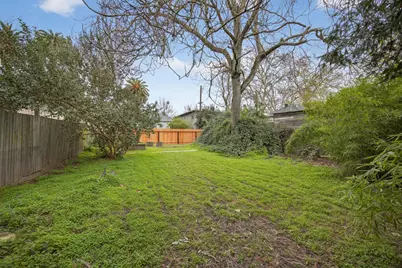 319 W Street, Sacramento, CA 95818 - Photo 2