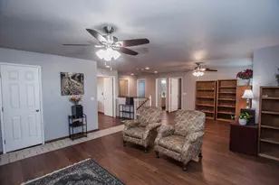 5416 Elk Hollow, Elk Grove, CA 95758 - Photo 32