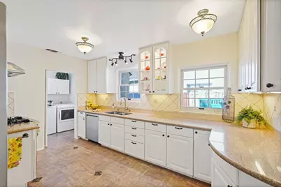 2622 14th Street, Sacramento, CA 95818 - Photo 20