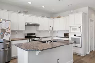 2571 Cantara Ct, Sacramento, CA 95835 - Photo 2