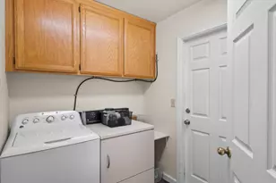 10990 Pleasant Valley Ct, Stockton, CA 95209 - Photo 30