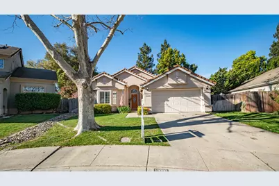 10990 Pleasant Valley Court, Stockton, CA 95209 - Photo 2