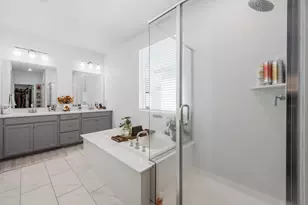 2717 N Cove Dr, Sacramento, CA 95833 - Photo 16