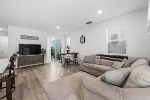 2717 N Cove Dr, Sacramento, CA 95833 - Photo 4