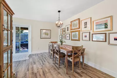 6 Coastal Court, Sacramento, CA 95831 - Photo 12