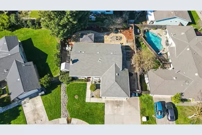 6 Coastal Court, Sacramento, CA 95831 - Photo 48