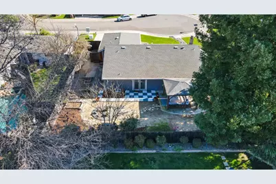 6 Coastal Court, Sacramento, CA 95831 - Photo 50