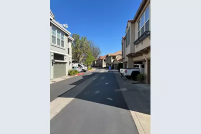 72 S Rio Rapido, Tracy, CA 95391 - Photo 4