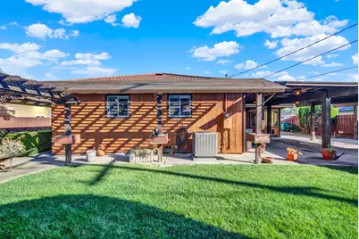 44 W La Mesa Avenue, Stockton, CA 95207 - Photo 2