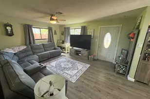 206 Miner Ct, Isleton, CA 95641 - Photo 4