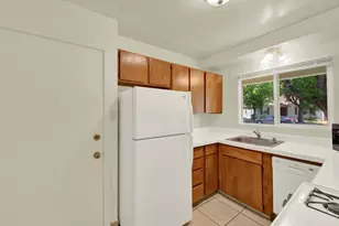 11 Lincoln Ave, Woodland, CA 95695 - Photo 10