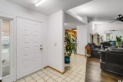 7301 Sunsweet Lane, Sacramento, CA 95828 - Photo 6