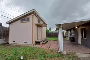6088 Georgia Dr, North Highlands, CA 95660 - Photo 24