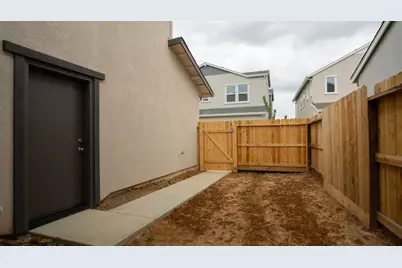 8384 Solfrid Way, Elk Grove, CA 95757 - Photo 20