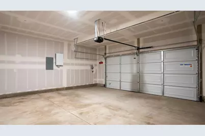 8384 Solfrid Way, Elk Grove, CA 95757 - Photo 16
