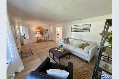 6318 Coyle Avenue, Carmichael, CA 95608 - Photo 4