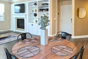 240 Soaring Hawk Ln, Sacramento, CA 95833 - Photo 12