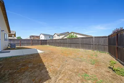 1398 Elkins Circle, Olivehurst, CA 95961 - Photo 32