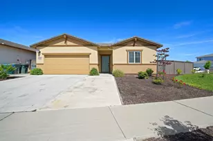 1398 Elkins Cir, Olivehurst, CA 95961 - Photo 1
