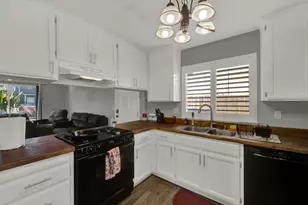 192 W Lincoln Ave, Woodland, CA 95695 - Photo 42