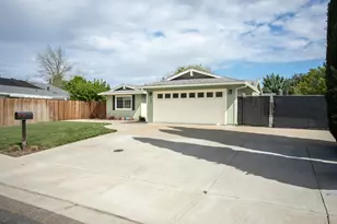 2887 Kimberly Ct, West Sacramento, CA 95691 - Photo 2