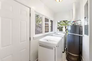 1812 El Monte Ave, Sacramento, CA 95815 - Photo 18