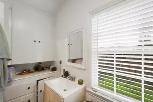 1812 El Monte Ave, Sacramento, CA 95815 - Photo 44